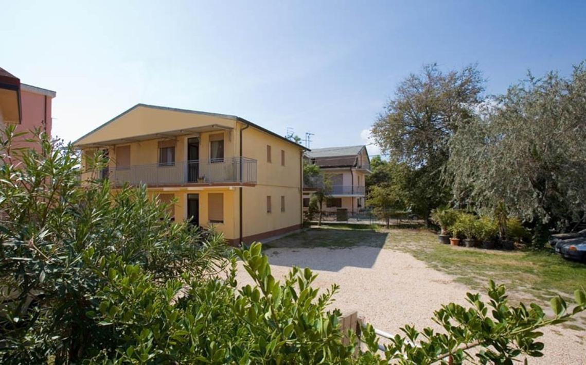 Apartments In Rosolina Mare 25119 Buitenkant foto